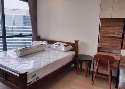 Studio bed Condo in Ashton Chula - Silom Mahaphruettharam Sub District C013950