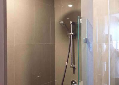 Studio bed Condo in Ashton Chula - Silom Mahaphruettharam Sub District C013950