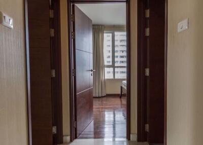 2 bed Condo in Sukhumvit City Resort Khlong Toei Nuea Sub District C013915