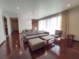 3 bed Condo in 31 Residence Khlong Tan Nuea Sub District C013867