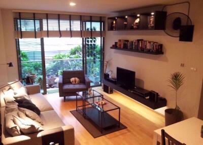 2 bed Condo in Issara@42 Sukhumvit Phra Khanong Sub District C013852