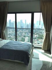 3 bed Condo in Noble Remix Khlongtan Sub District C013845