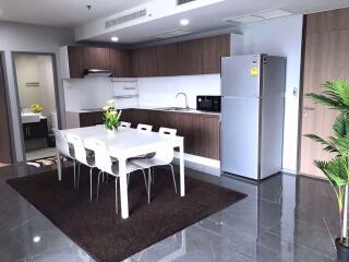 3 bed Condo in Noble Remix Khlongtan Sub District C013845