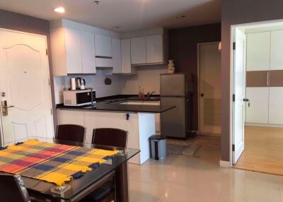 2 bed Condo in Serene Place Sukhumvit 24 Khlongtan Sub District C013824