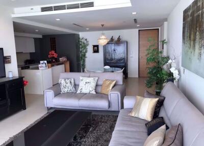 3 bed Condo in The River Khlong Ton Sai Sub District C013811