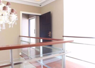 4 bed Penthouse in Millennium Residence Khlongtoei Sub District P013797