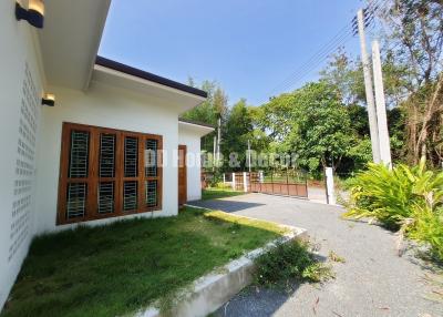 🚩 Vacation Home for sales.  Home location is on Baan Rim On, San Kampheang, Chiangmai which is