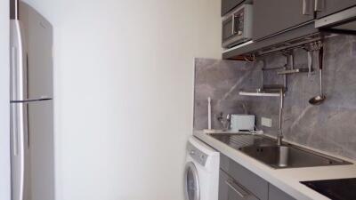 2 bed Condo in Noble Refine Khlongtan Sub District C013772