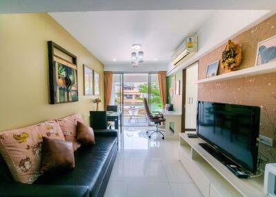 2 bed Condo in Baan Sabai Rama 4 Thungmahamek Sub District C013683