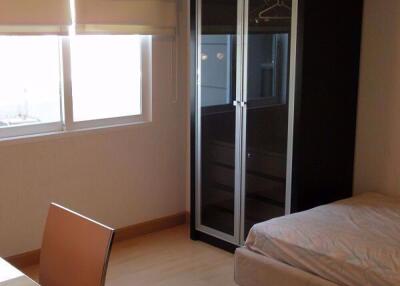 2 bed Condo in The Bangkok Narathiwas Ratchanakarint Thung Wat Don Sub District C013682