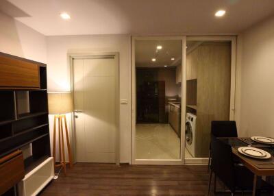 1 bed Condo in Sari by Sansiri Bangchak Sub District C013677