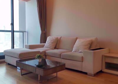 2 bed Condo in The Address Sathorn Silom Sub District C013676