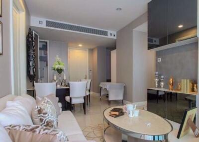 2 bed Condo in Q Langsuan Lumphini Sub District C013667