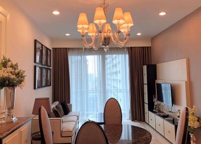 2 bed Condo in Q Langsuan Lumphini Sub District C013665