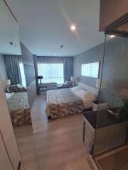 2 bed Condo in Life Ratchadapisek Huai Khwang Sub District C013655