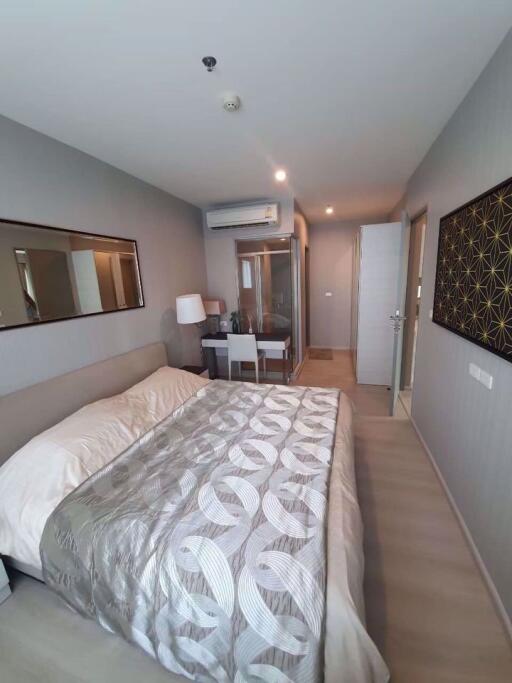 2 bed Condo in Life Ratchadapisek Huai Khwang Sub District C013655