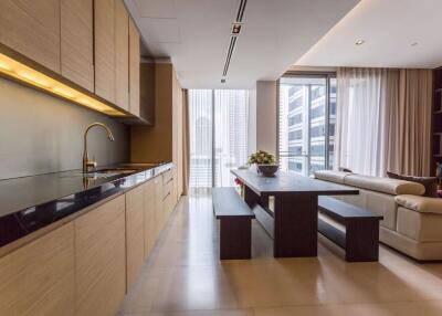 2 bed Condo in Saladaeng Residences Silom Sub District C013628