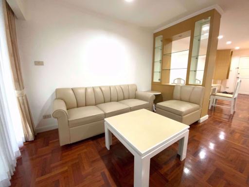 2 bed Condo in Acadamia Grand Tower Khlong Tan Nuea Sub District C013625