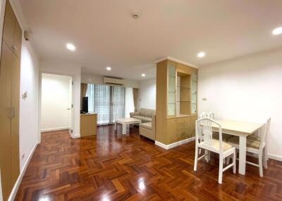 2 bed Condo in Acadamia Grand Tower Khlong Tan Nuea Sub District C013625