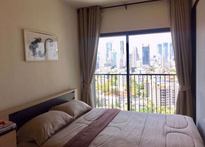 1 bed Condo in Noble Remix Khlongtan Sub District C013618