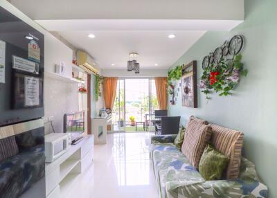 2 bed Condo in Baan Sabai Rama 4 Thungmahamek Sub District C013613