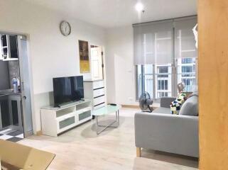 2 bed Condo in Life @ Ratchada - Huay Kwang Huai Khwang Sub District C013607