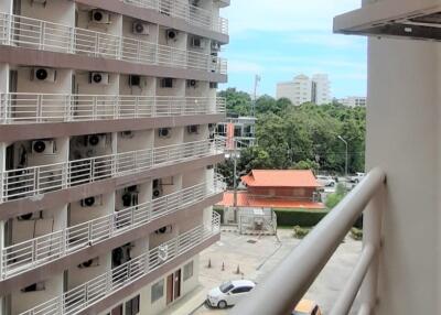 Studio Jomtien Beach A3 Condo For Sale