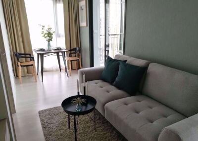 1 bed Condo in Rhythm Sukhumvit 36-38 Phra Khanong Sub District C013605