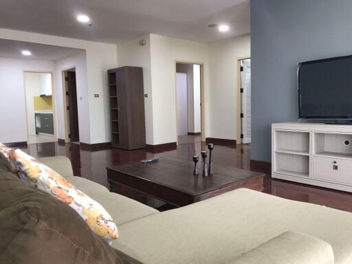 2 bed Condo in Central City East Tower Bang Na Sub District C013604
