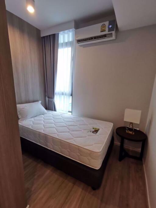 2 bed Condo in Siamese Surawong Si Phraya Sub District C013590