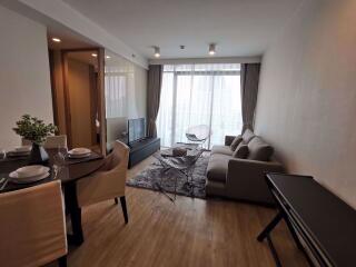 2 bed Condo in Siamese Surawong Si Phraya Sub District C013590