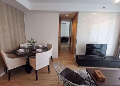 2 bed Condo in Siamese Surawong Si Phraya Sub District C013590