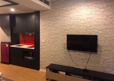 1 bed Condo in Siamese Surawong Si Phraya Sub District C013587