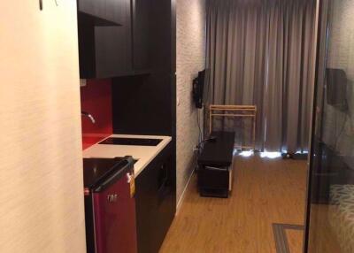 1 bed Condo in Siamese Surawong Si Phraya Sub District C013587