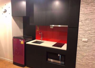 1 bed Condo in Siamese Surawong Si Phraya Sub District C013587