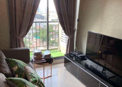 1 bed Condo in The Crest Sukhumvit 34 Khlongtan Sub District C013561