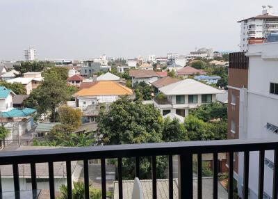 1 bed Condo in D 65 Phrakhanongnuea Sub District C013553