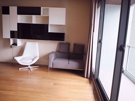 2 bed Condo in The Address Sathorn Silom Sub District C013552
