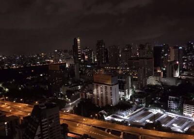 1 bed Condo in Noble Ploenchit Lumphini Sub District C013549