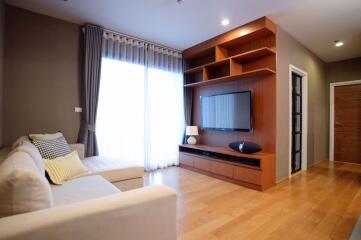 2 bed Condo in The Vertical Aree Samsennai Sub District C013545