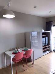 1 bed Condo in Noble Reveal Khlong Tan Nuea Sub District C013542