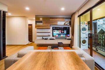 2 bed Condo in Condolette Dwell Sukhumvit 26 Khlongtan Sub District C013536