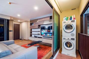 2 bed Condo in Condolette Dwell Sukhumvit 26 Khlongtan Sub District C013536