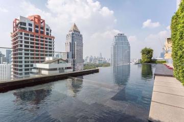 1 bed Condo in Saladaeng Residences Silom Sub District C013530