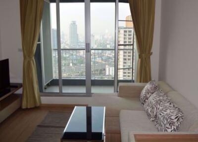 2 bed Condo in Rhythm Sukhumvit Phra Khanong Sub District C013528