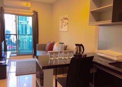 1 bed Condo in The Crest Sukhumvit 34 Khlongtan Sub District C013525