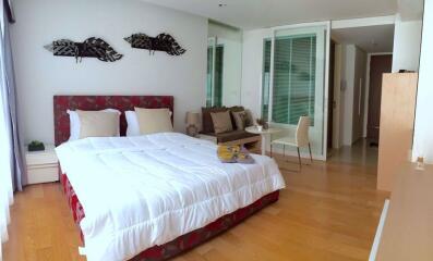 Studio bed Condo in 15 Sukhumvit Residences Khlong Toei Nuea Sub District C013510