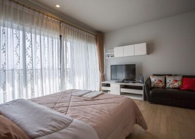 Studio bed Condo in Noble Refine Khlongtan Sub District C013509