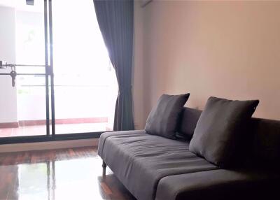 3 bed Condo in Lily House Khlong Toei Nuea Sub District C013502