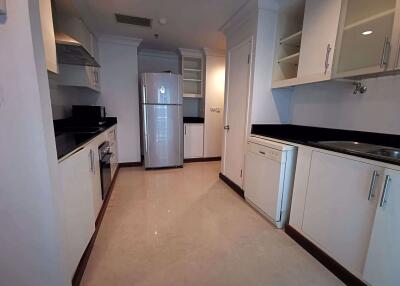 3 bed Condo in Green Ville Exclusive Residence Khlongtoei Sub District C013463